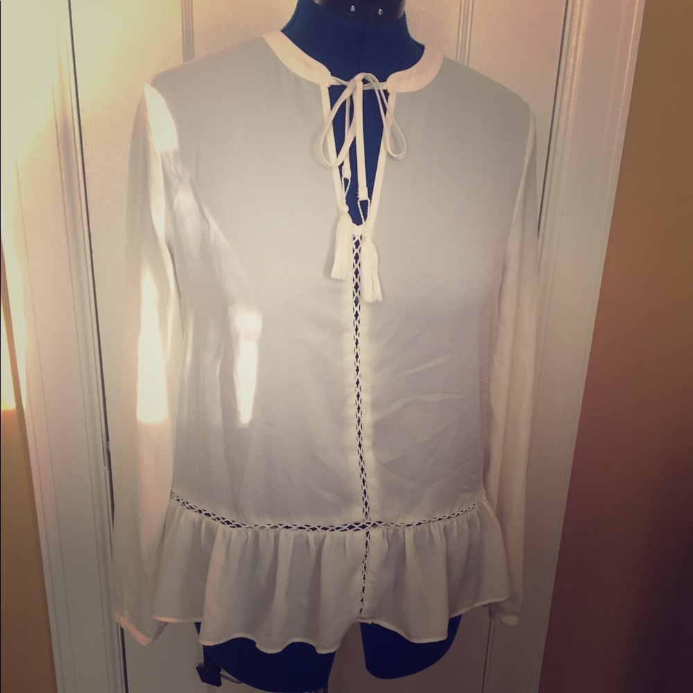 Gorgeous cream peasant blouse