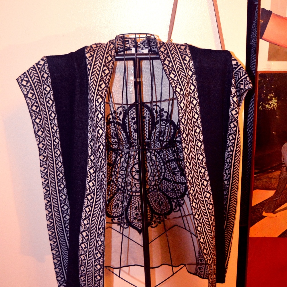 Lovely cardigan/ vest!