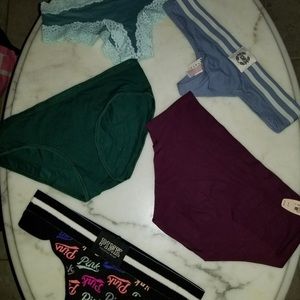 BUNDLE OF PANTIES