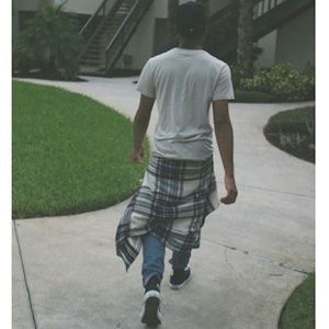 Meet your Posher, Elijah