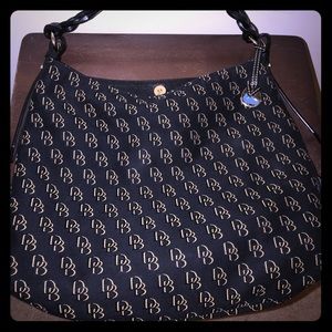 Dooney & Bourke Large Shoulder Bag
