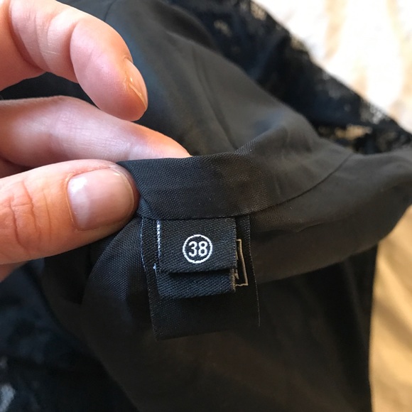 IRFĒ Dress Size 38 (SM/MED). High Fashion Piece. - Picture 7 of 8