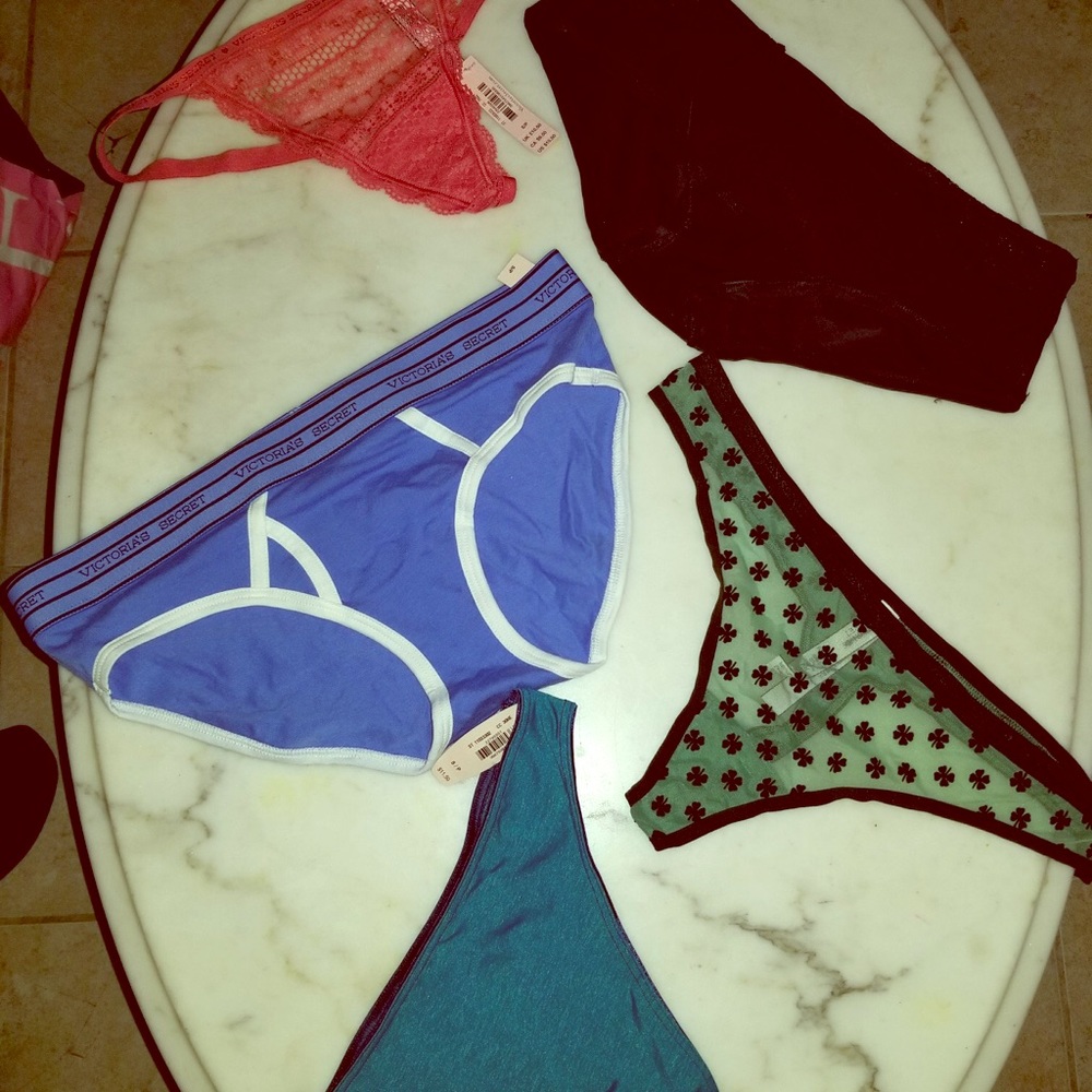 BUNDLE OF PANTIES