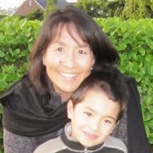 Meet your Posher, Larisa