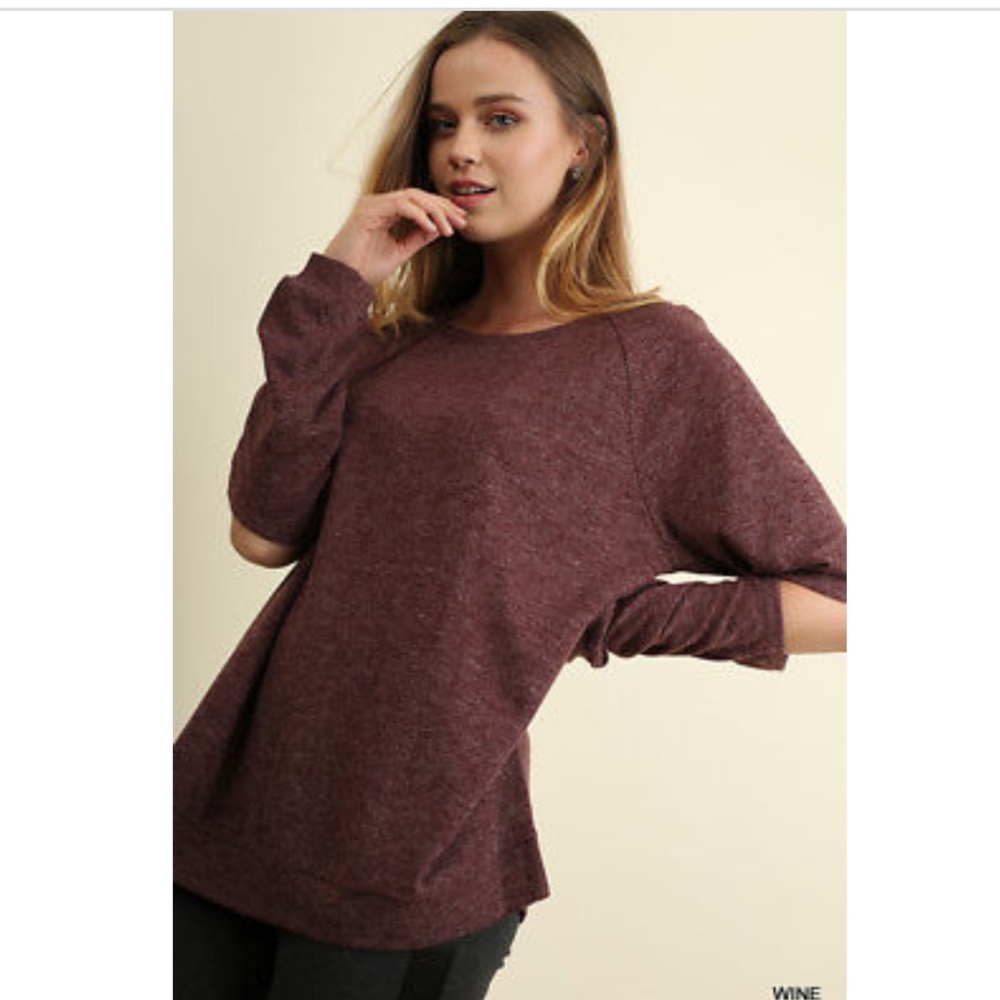 Long sleeve top with elbow cutouts - Picture 3 of 8