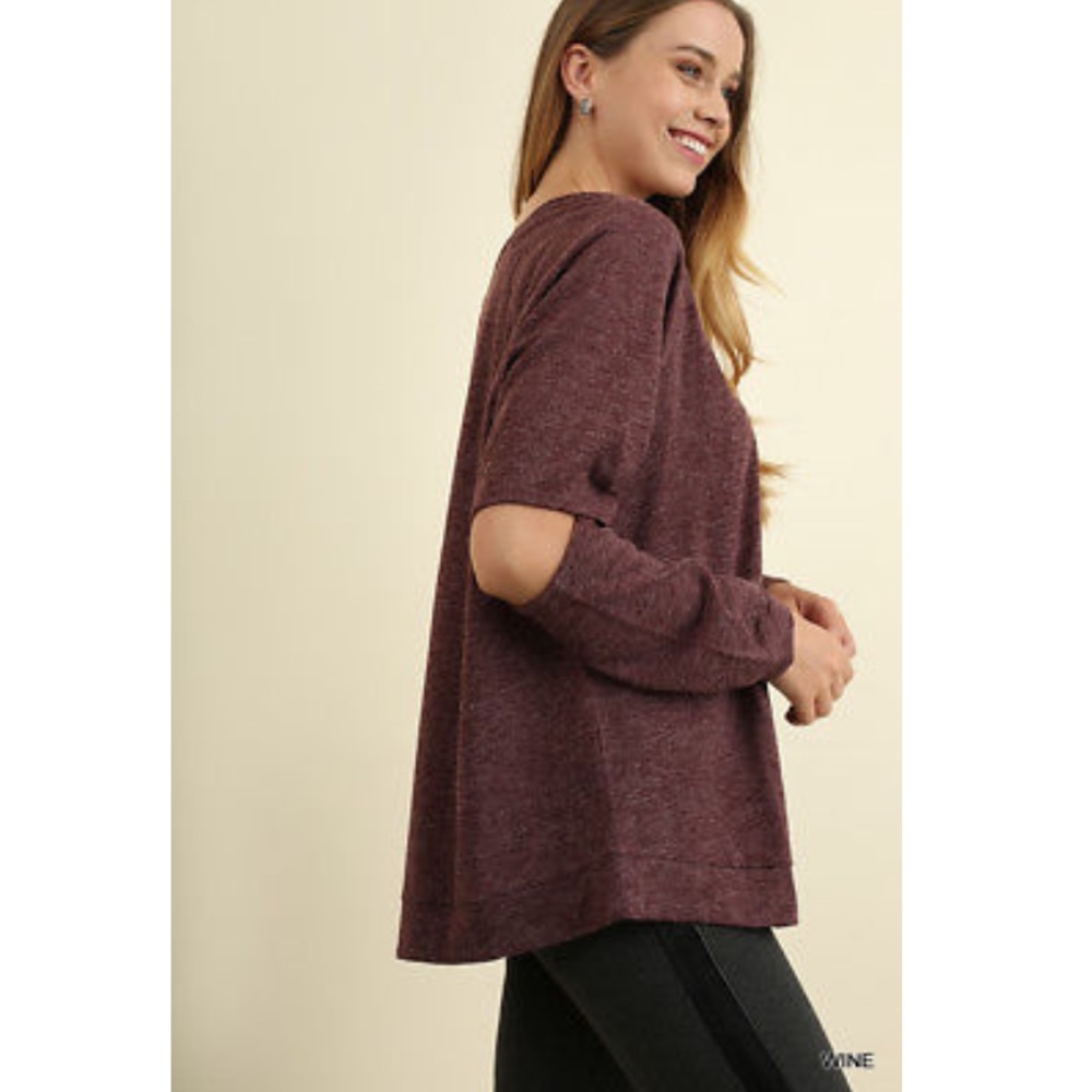 Long sleeve top with elbow cutouts - Picture 5 of 8
