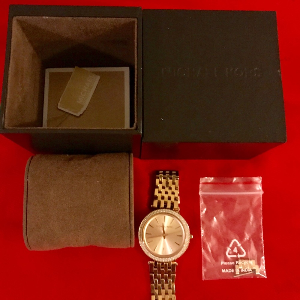 Watch - Picture 2 of 2