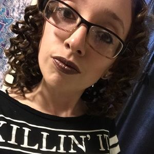 Meet your Posher, Tori