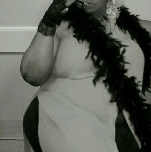 Meet your Posher, Brenda