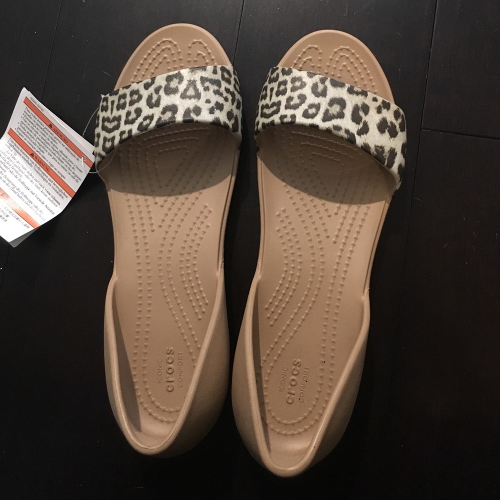 Crocs cheetah sandals