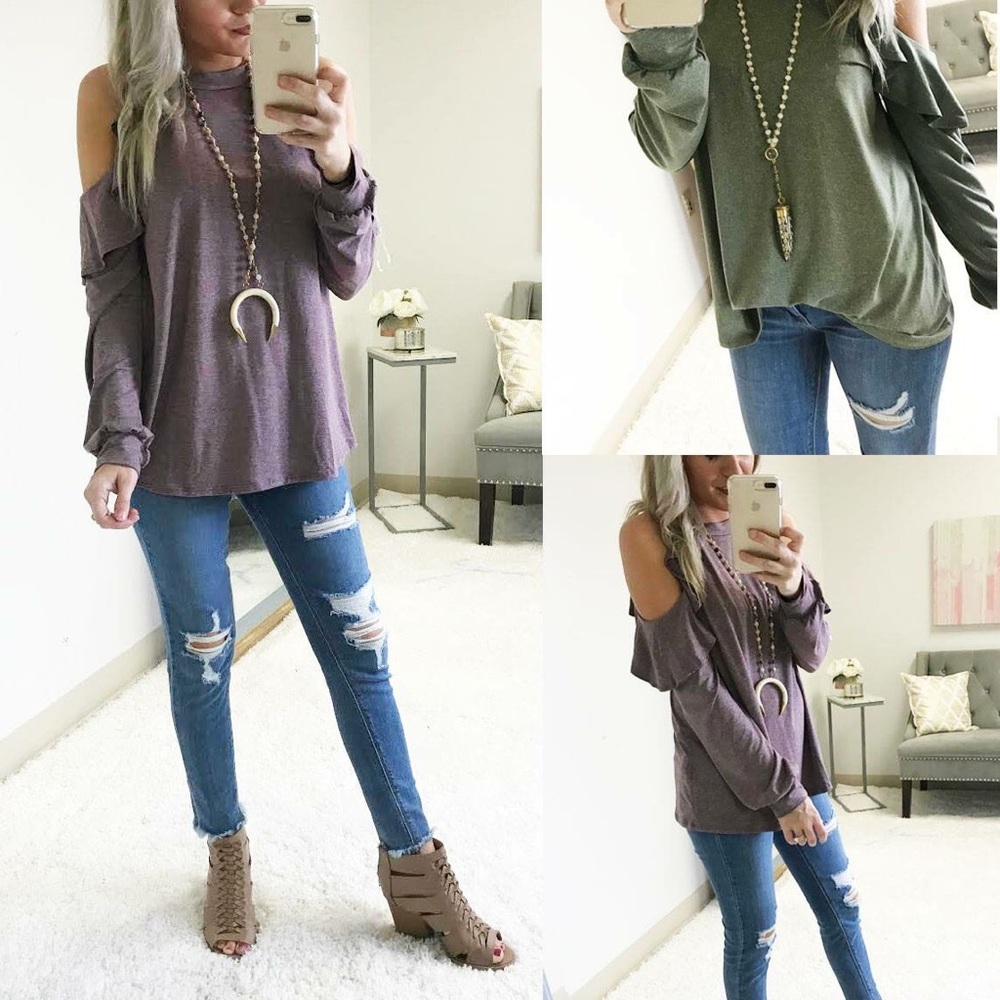 Boutique Ruffle Log Sleeve Cold Shoulder Top