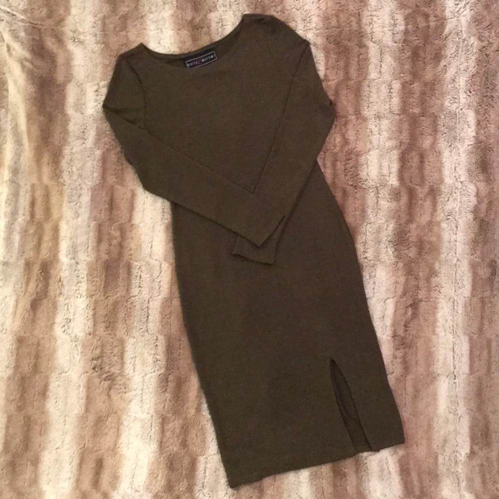 🆕 Long sleeve, Olive midi dress
