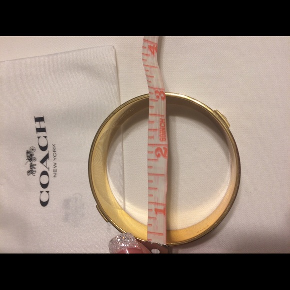 ⭐️⭐️ Coach Bangle🌟⭐️ - Picture 3 of 8