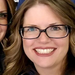 Meet your Posher, Stacie