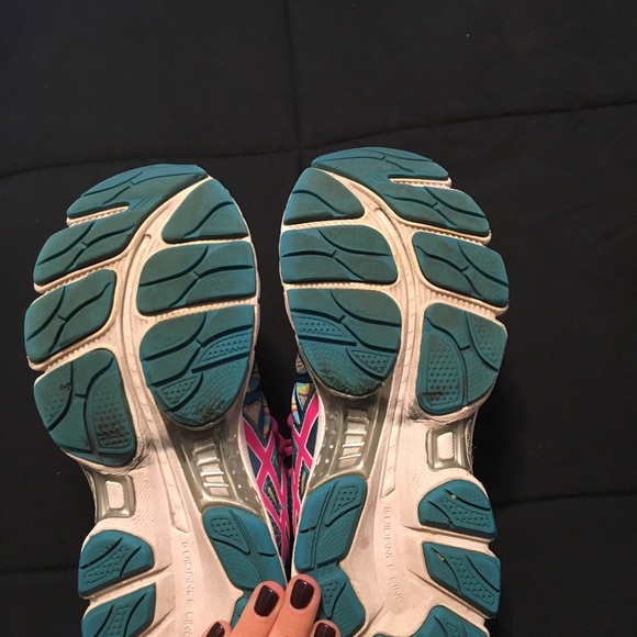 ASICS gel nimbus 16 size 7.5 - Picture 3 of 3