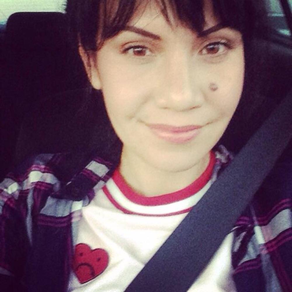 Meet your Posher, Andrea