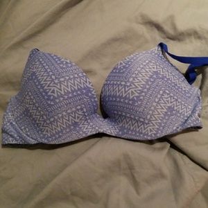 Victoria secret bra 32b
