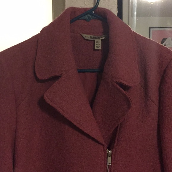 Zara Jacket - Picture 2 of 4