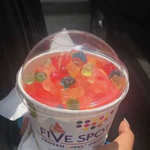 Meet your Posher, Darolyn