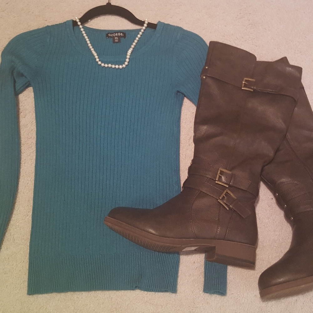Turquoise ribbed sweater
