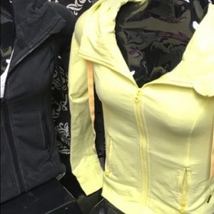 Lululemon hooded sweatshirt yellow