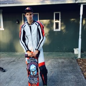 Meet your Posher, Micha