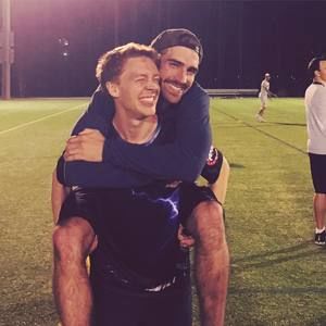 Meet your Posher, Hunter