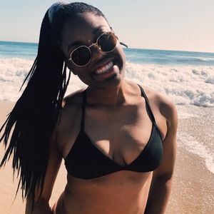 Meet your Posher, Kaia