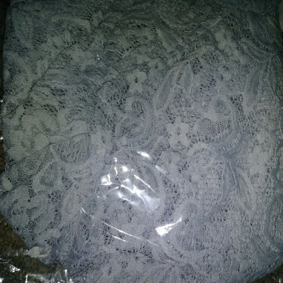 Lingerie set - Picture 2 of 2