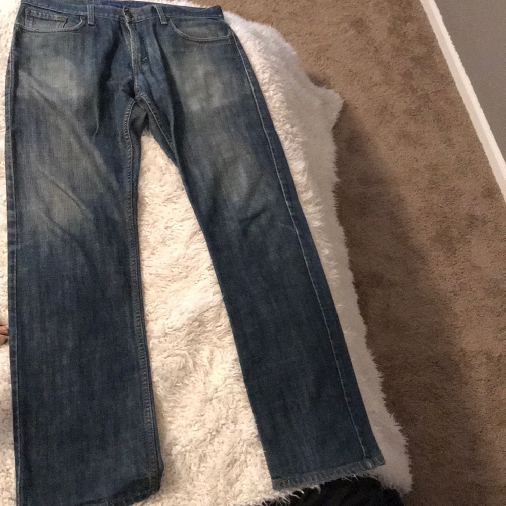 Levi’s 514 Slim Straight Jeans
