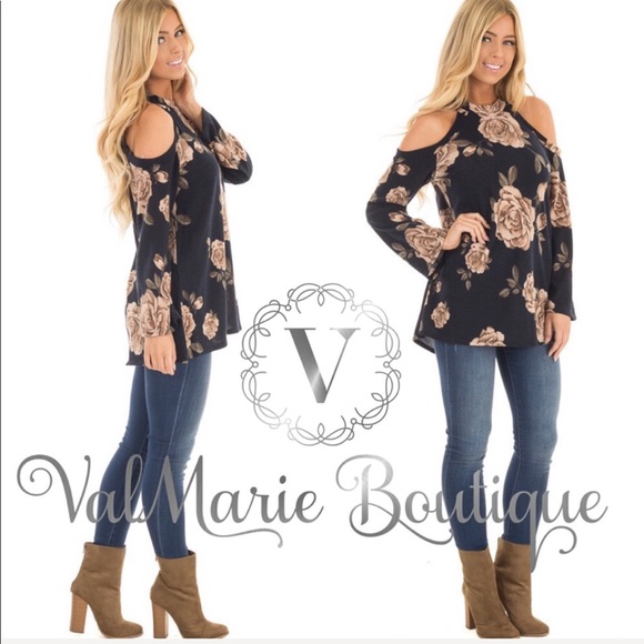 📍SZ M LAST -Cold Shoulder Navy Floral Mock Blouse - Picture 3 of 4