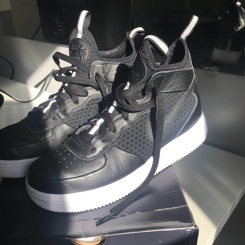 Nike Sneakers
