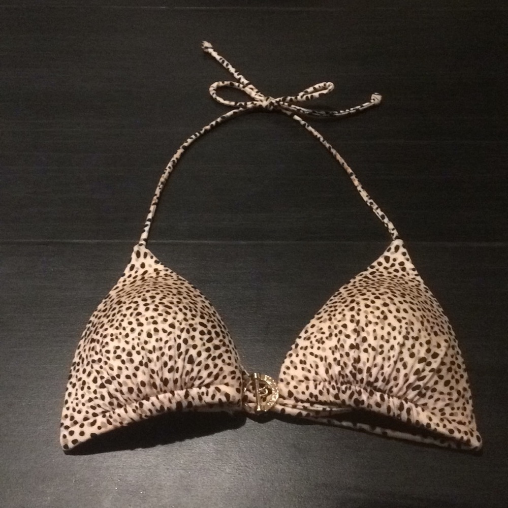 👙2 FOR $30👙 VICTORIAS SECRET Bikini Top