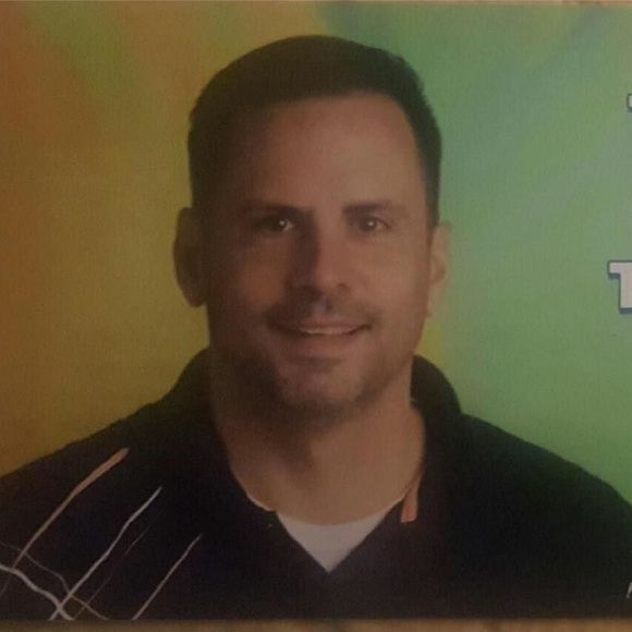 Meet your Posher, Stephen - Picture 1 of 1