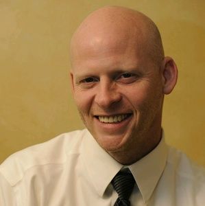 Meet your Posher, Travis