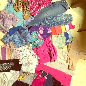 Large Bundle Girls 6-7-8!