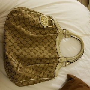 Authentic Gucci Sukey Tote