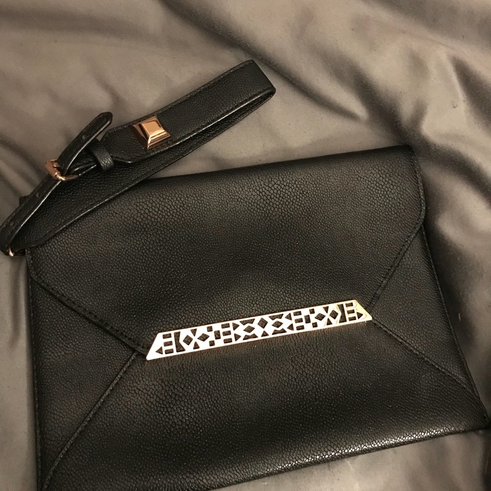 Stella & Dot Avalon Clutch & Wristlet