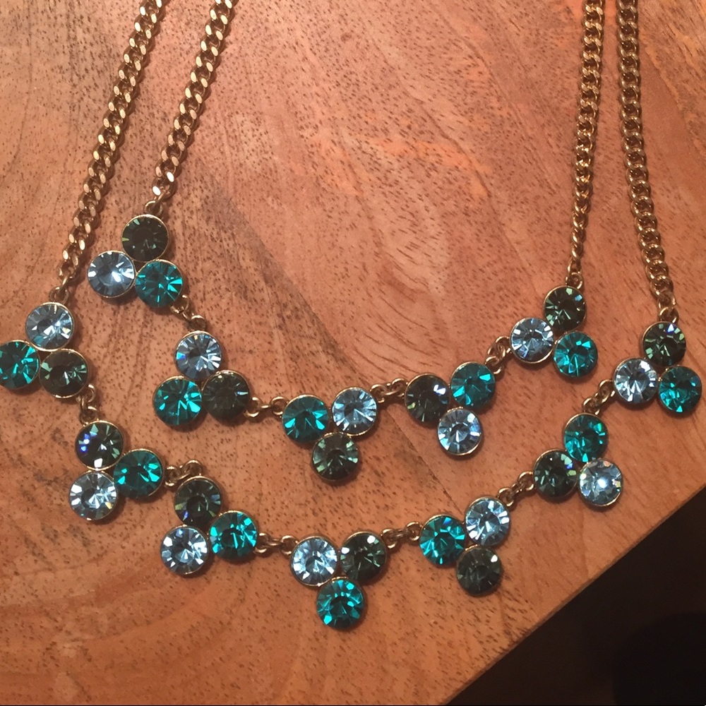 Statement necklace