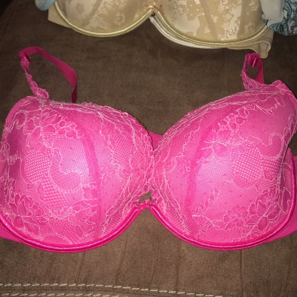 44DD Cacique bra