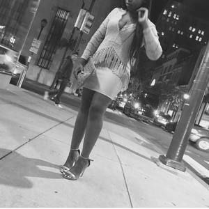 Meet your Posher, Mia