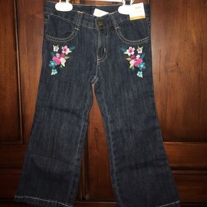 Gymboree NWT 3T Girls jeans w/embroidered pockets