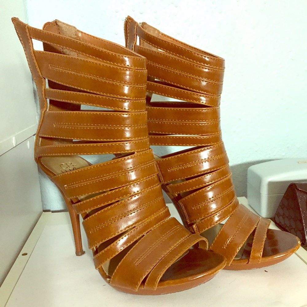 Trendy heels for summer