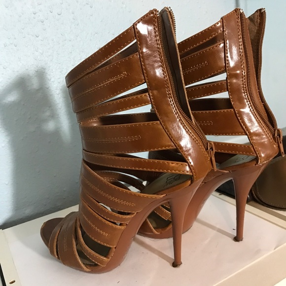 Trendy heels for summer - Picture 4 of 4
