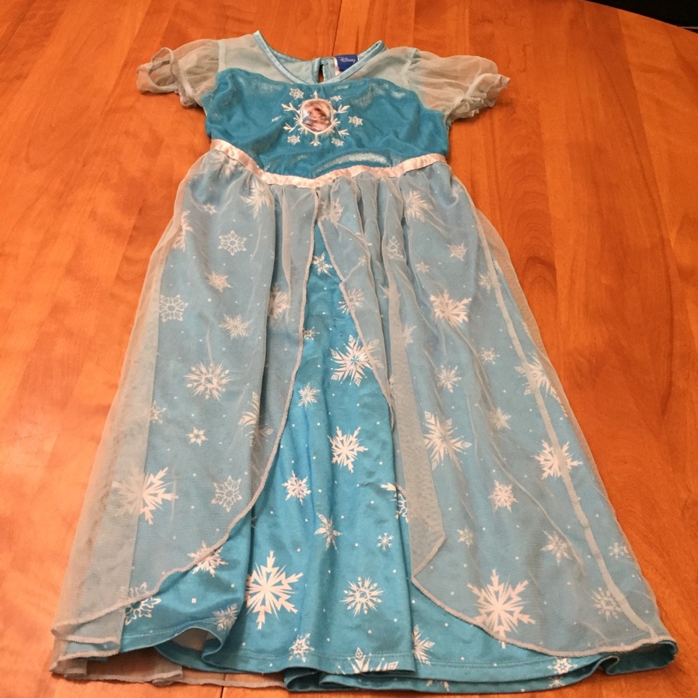 Frozen disney nightgown