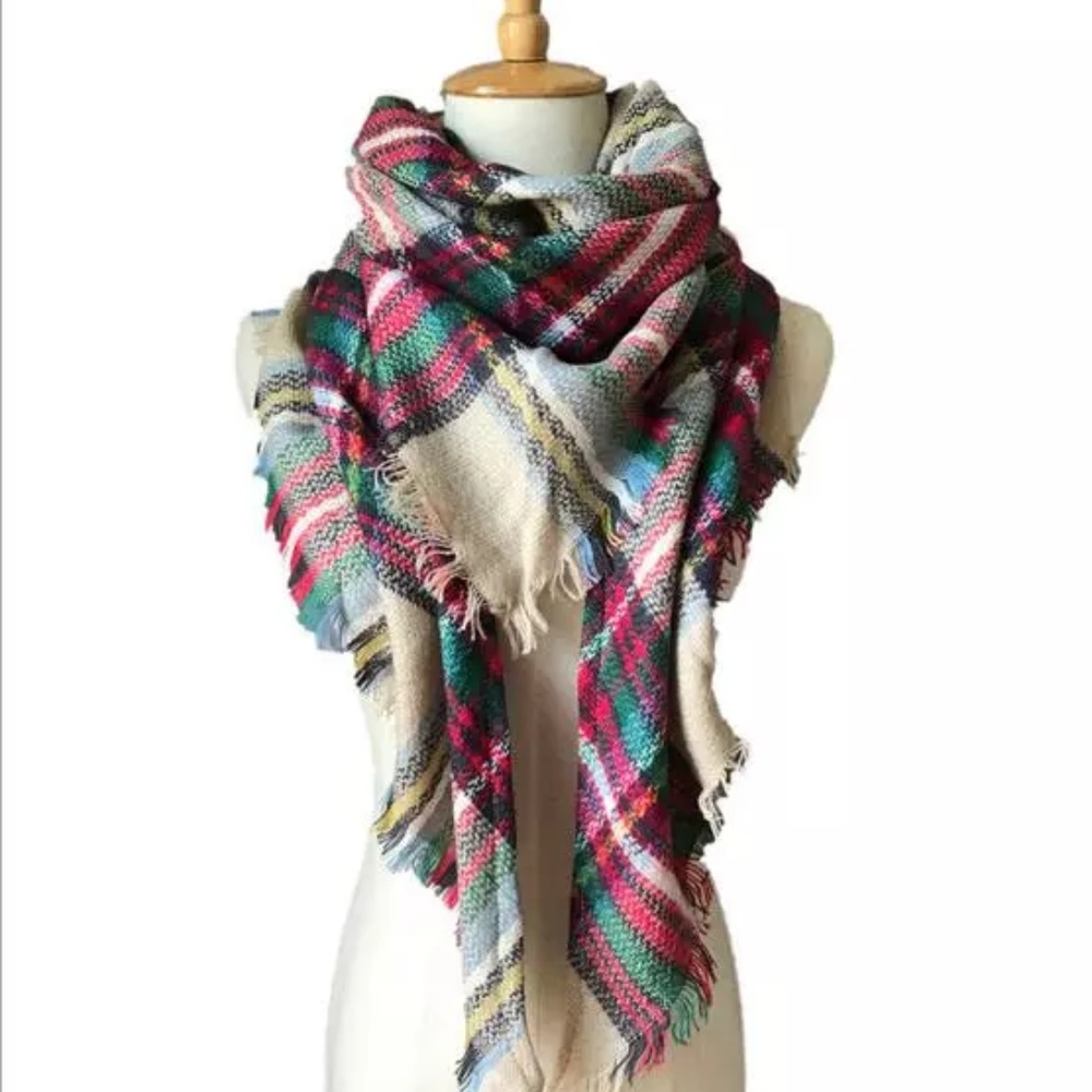 ‼️Last One! Red Plaid Blanket Scarf - Picture 2 of 5