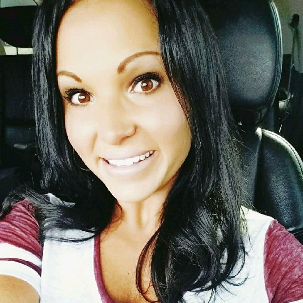 Meet your Posher, Dana