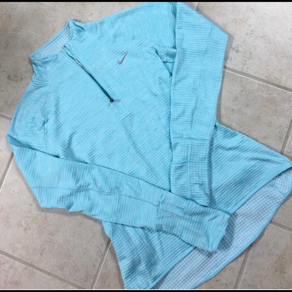NWOT Nike quarter zip pullover Drifit