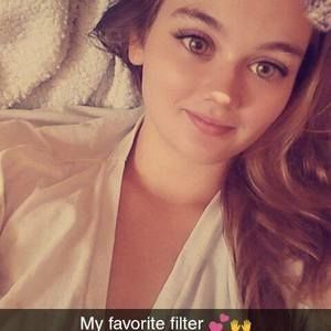 Meet your Posher, Casey