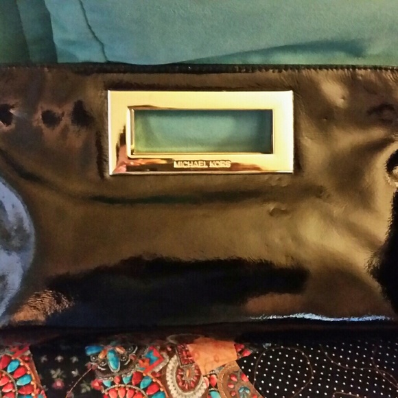 Michael Kors Patent Leather Hampton Clutch - Picture 1 of 4